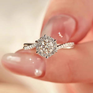 Bague de fiançailles en morganite 1 carat, sans décoloration, luxe léger, sertie à griffes, motif étoile tressée, design à huit cœurs et huit flèches, bras torsadés - Product Image 1