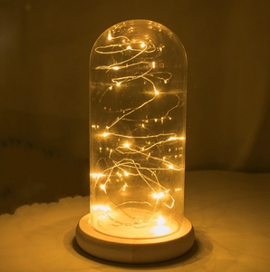 Campana di Vetro Soffiato Trasparente con Luce LED e Base in Legno, Disponibile nelle Misure 9cm, 10cm, 12cm - Product Image 2