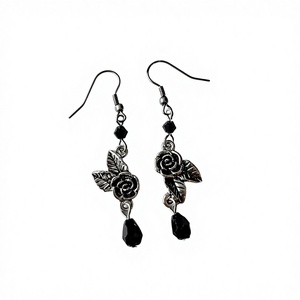 ต่างหูแฟชั่นสไตล์ดิอาโบล กอธิค ฮิปฮอป พังก์ ลายดอกกุหลาบและคริสตัลสีดำ ทำจากโลหะผสม - Product Image 1
