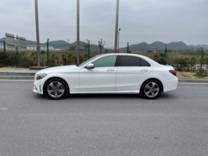 Mercedes-Benz C-Klasse 2021 C 260 L Sport Edition National VI Emissions <span class=keywords><strong>standard</strong></span> - Product Image 4