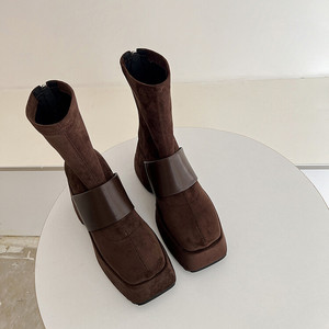 Botas de media pantorrilla ajustadas, modernas y versátiles para mujer, para otoño e invierno, con tacones gruesos. - Product Image 3