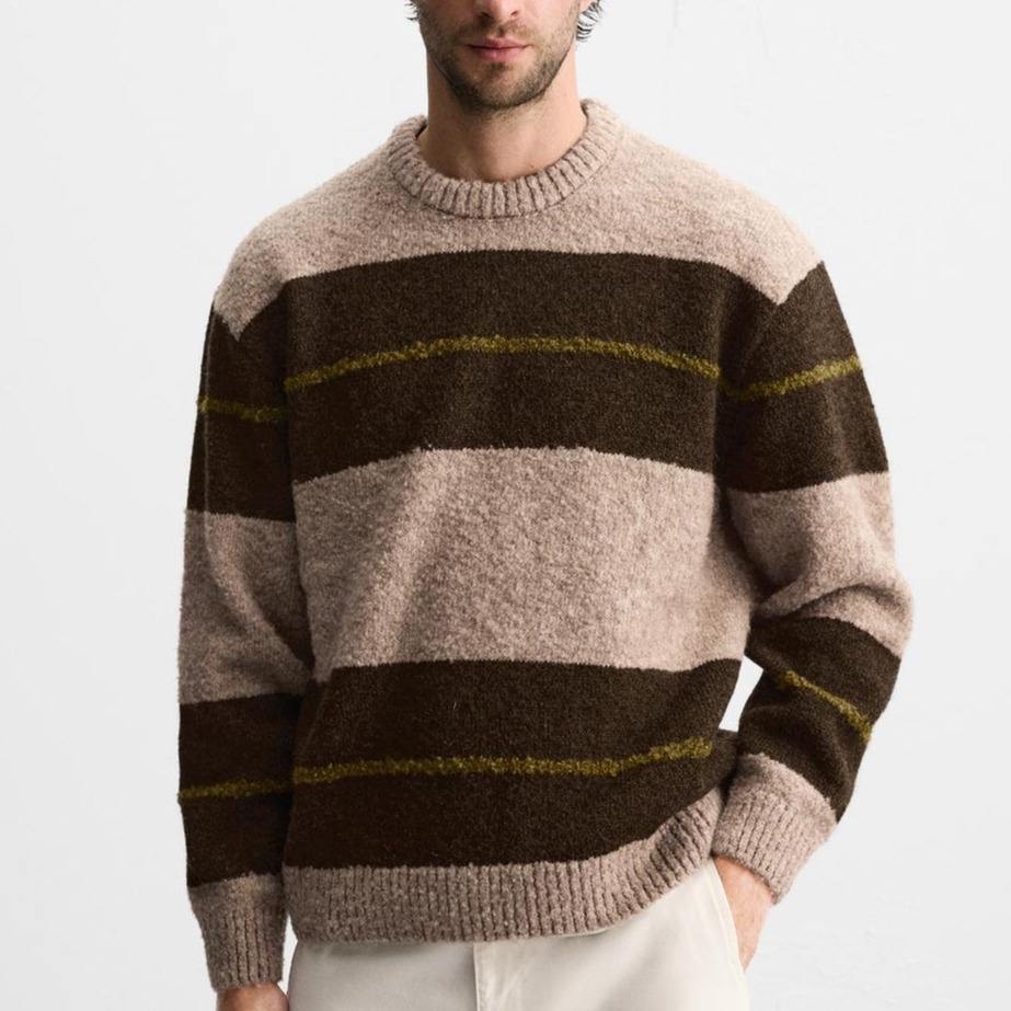 สีเทาเข้ม