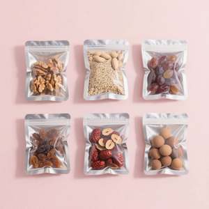 Sachets d'emballage classiques autoportants en papier kraft laminé 3 couches, résistants à la graisse, avec fermeture éclair refermable et fenêtre transparente pour aliments pour animaux de compagnie - Product Image 3