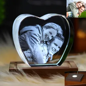 Honor of crystal 3D Photo Laser Engraved Crystal Cube 3d engraved k9 blank crystal with Wooden Multicolor Led Base Tabletop