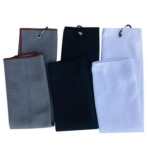 Toalla de golf de microfibra tejida personalizada de gran venta, de secado rápido, ecológica, de color sólido, para limpieza de pelotas de golf y cepillado deportivo. - Product Image 2