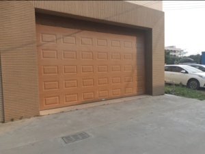 <span class=keywords><strong>Porte</strong></span> de <span class=keywords><strong>garage</strong></span> résidentielle moderne à vue complète, électrique, enroulable, en aluminium et verre noir – <span class=keywords><strong>Prix</strong></span> - Product Image 5