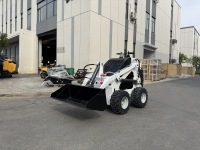 Minipala Gommata Euro 5 EPA con Attacco Trincia Forestale e Rasaerba