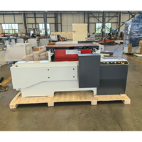 Scie à table coulissante de qualité professionnelle avec affichage numérique et moteur de 5,5 kW