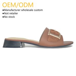 <span class=keywords><strong>Scarpe</strong></span> da Donna Eleganti e Comode in Pelle di Pecora con Punta Quadrata e <span class=keywords><strong>Tacco</strong></span> <span class=keywords><strong>Basso</strong></span> Spesso, Nuova Collezione, Vendita all'Ingrosso dalla Fabbrica Peninsula - Product Image 1