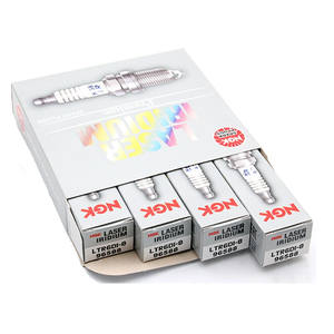 หัวเทียน NGK ทนแรงกระแทก แกนเสริมความแข็งแรง อะไหล่จุดระเบิดรถยนต์ ทนทานสำหรับถนนขรุขระและการเดินทางแบบออฟโรด - Product Image 2