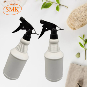 Flacon pulvérisateur résistant aux produits chimiques <span class=keywords><strong>Flant</strong></span> blanc HDPE rechargeable de 750ml avec pulvérisateur à gâchette universel - Product Image 2
