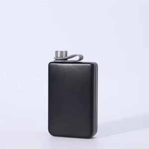 Flacons de poche carrés en acier inoxydable noir de 9 oz pour eau, liqueur, whisky, alcool, avec logo personnalisé gravé au laser - Product Image 3