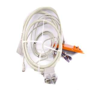 وحدة تحكم برمجة PLC أصلية جديدة للأتمتة الصناعية 3HAC041646-001 متوفرة في المستودع - Product Image 1