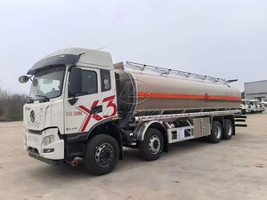 Fabricante Chino de Camiones Cisterna Especializados de 25m³-35m³ para el Transporte de Combustible - Product Image 6