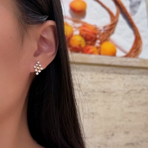Aazuo - Pendientes de Oro Amarillo Sólido de 18K con Diamantes Cultivados en Laboratorio, Corte Brillante Redondo E VS1, Regalo para Mujer, Estilo de Oficina de Lujo - Product Image 5