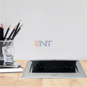Prise <span class=keywords><strong>de</strong></span> table escamotable moderne en alliage <span class=keywords><strong>de</strong></span> zinc pour meubles européens, IP44, 3 <span class=keywords><strong>prises</strong></span> CA, <span class=keywords><strong>courant</strong></span> nominal 16A, accessoire électrique dissimulé pour bureau - Product Image 1