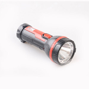 ไฟฉาย LED ไฟน์คาว FC-831 ไฟส่องสว่างกลางแจ้งแบบชาร์จไฟได้และปรับความสว่างได้ - Product Image 5