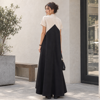 Gaun Maxi Wanita Warna Hitam Model Block Kerah Mock Neck Lengan Pendek High Low Hem Ekor Panjang Musim Panas Grosir OEM
