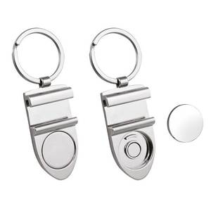 Porte-clés décapsuleur tendance avec logo personnalisé, impression offset et UV, en acier inoxydable et alliage - Product Image 2