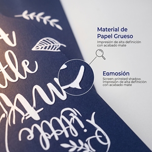 Sacs cadeaux de Noël haut de gamme avec imprimé houx, design minimaliste pour les boutiques et les commerces de détail - Product Image 3
