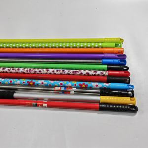 Manche de <span class=keywords><strong>balai</strong></span> en métal de haute qualité Film PVC <span class=keywords><strong>pour</strong></span> nettoyage manche de brosse à épousseter - Product Image 5