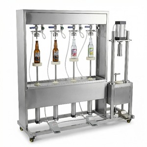 Equipo de llenado de botellas de cerveza artesanal Máquina automática de llenado de acero inoxidable Llenadora y taponadora de cerveza isobárica a la venta - Product Image 4