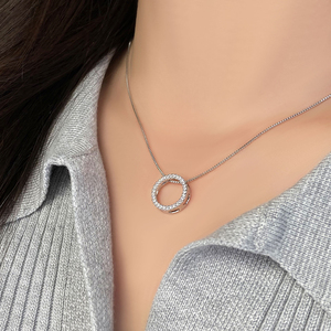 Pendentif simple en laiton en forme de cercle avec zircon plaqué or ZC - Product Image 5