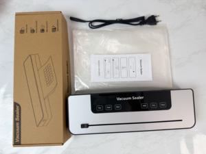 <span class=keywords><strong>เครื่องซีลสูญญากาศ</strong></span>แบบสัมผัสหน้าจออัตโนมัติคุณภาพสูงสำหรับใช้ในครัวเรือน พร้อมที่ตัดถุงและระบบสูญญากาศภายนอกเพื่อการถนอมอาหาร - Product Image 2