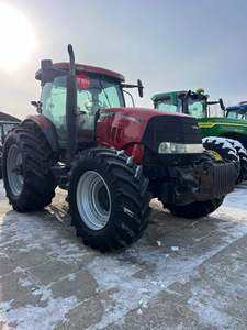 Tracteur agricole sur chenilles Case 210 4x4 avec moteur 210 CV, pompe haute performance et <span class=keywords><strong>conception</strong></span> à entretien facile - Product Image 3