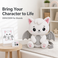 Peluche personnalisée de chat chauve-souris blanc et dodu pour Halloween, 20 cm, avec décorations en os, pour enfants de tous âges, usage quotidien