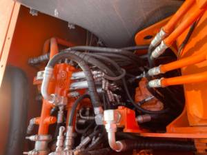 ماكينة حفر صغيرة يابانية أصلية مستعملة بوزن 8 طن ماكينة مستعملة <span class=keywords><strong>HITACHI</strong></span> ZX80 حفارة <span class=keywords><strong>Hitachi</strong></span> zx55 60 70 5 طن 6 طن 7 طن مستعملة - Product Image 5