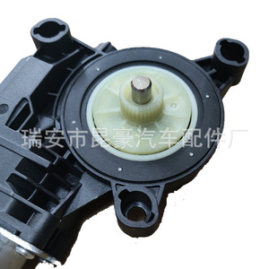 มอเตอร์กระจกไฟฟ้า Volkswagen รุ่น 6RD959811D ด้านหลังซ้าย คุณภาพสูง สำหรับรถยนต์ Polo ปี 2011-2019 - Product Image 1
