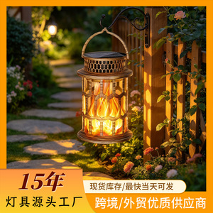 Lámpara Solar de Jardín con 28 LED, Estilo Palacio en Bronce Antiguo, IP65 Impermeable, Efecto Llama, Iluminación Exterior para Patio - Product Image 3