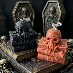 Vela perfumada con diseño de calavera, pulpo y estantería de libros, decoración oscura espeluznante para fiestas de Halloween, adorno para mesa del hogar - Product Image 2