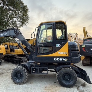 Excavadora Hyundai 60VS usada de alta eficiencia de trabajo, motor de núcleo tipo oruga de rendimiento fiable de Corea a la venta en Shanghái, China - Product Image 3