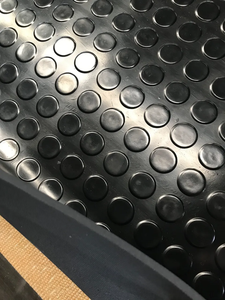 Buzağılar ve Domuz Yavruları için Isı Koruyucu Paspaslar, İnek At Ahırı Paspasları, Hayvancılık için Kauçuk Paspaslar, Kaplumbağa Şekilli Desenli Kauçuk Levhalar - Product Image 3