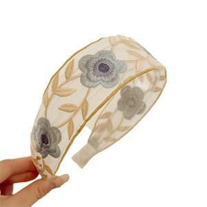 وصل حديثًا عصابة شعر صينية جديدة مطرزة بالزهور بنمط عرقي على شكل زهرة قماش مطبوع بحافة واسعة عقال فاخرة راقية - Product Image 3