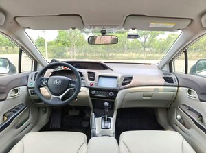Nuevo <span class=keywords><strong>Honda</strong></span> <span class=keywords><strong>Civic</strong></span> Sedán <span class=keywords><strong>2012</strong></span> 2013 2014 Automático de 5 Plazas y 1.8L a <span class=keywords><strong>Precio</strong></span> Económico en Oferta en África - Product Image 5