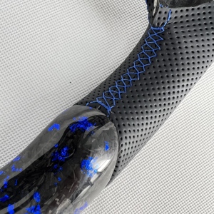Volant en fibre de carbone forgée avec flocons bleus pour <span class=keywords><strong>Dodge</strong></span> Charger/Challenger/Hellcat/Durango/Jeep <span class=keywords><strong>SRT</strong></span>/Trackhawk 2015-2023 - Product Image 4