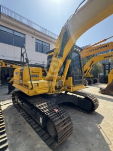 รถขุดไฮดรอลิกแบบตีนตะขาบ Komatsu PC130 มือสอง น้ำหนัก 13 ตัน ปี 2021 ใช้งาน 780 ชั่วโมง รถขุดนำเข้าจากญี่ปุ่นแท้ สำหรับงานก่อสร้าง PC200 - Product Image 2