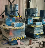 Machine de moulage par compression et secousse de sable d'argile de grande taille Z148W
