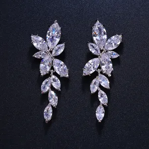 Emmaya Zircons Elegant For Women Chandelier AAA+ Cubic Zirconia Crystal Bridal Earring For Wedding Jewelry Party