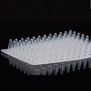แผ่นเพลท PCR ฮองโบไล 96 หลุม ขนาด 0.2 มล. แบบ Flat Top สำหรับใช้ในห้องปฏิบัติการ - Product Image 1