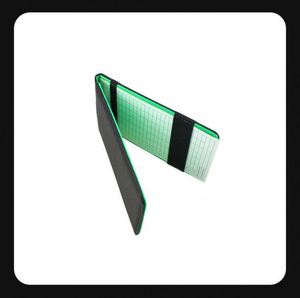 Porta Marcador de Golf de Cuero Negro Premium con Ranura para Lápiz, Logotipo Personalizado, Regalo para Torneos, Libro de Yardas Personalizable - Product Image 6