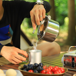 หม้อต้มน้ำสแตนเลสสำหรับตั้งแคมป์ Hike Mount 304 พร้อมด้ามจับถอดได้ พกพาสะดวก น้ำหนักเบา ใช้ได้สองแบบ ดีไซน์มินิมอล - Product Image 5