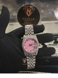 Reloj de compromiso de plata 925 con moissanita VVS en oferta, para hombre y mujer, ideal para eventos formales, disponible para la venta. - Product Image 3