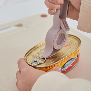 Ouvre-bouteille de sécurité multifonctionnel quatre-en-un Dispositif de vissage de bouchon de bouteille en conserve Outil domestique - Product Image 4