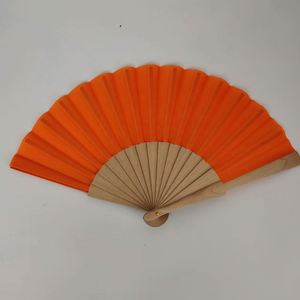 Éventail en bois personnalisé imprimé et gravé, pliable en bambou, portable, en tissu, décoration d'intérieur pour mariages et événements - Product Image 2