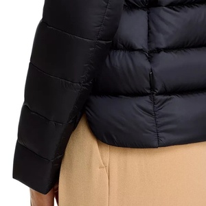 Veste universitaire d'hiver en laine réversible imperméable de haute qualité sur mesure avec logo personnalisé pour femmes - Product Image 6
