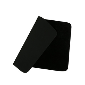 Tapis de jeu Magic Base 38x28 noir pour poker et tours de magie avec pièces de monnaie, accessoire de magie de close-up - Product Image 1